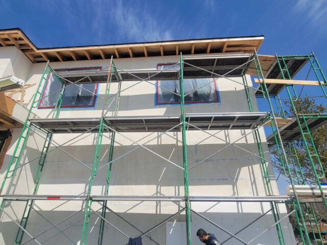 eifs vs traditional stucco Toronto